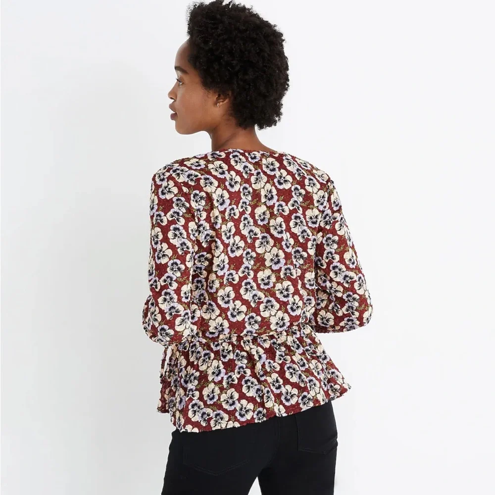 Madewell Drawstring Ruffle-Hem Top in Viola Floral EUC XS Pansy Dusty Burgundy - Picture 4 of 12
